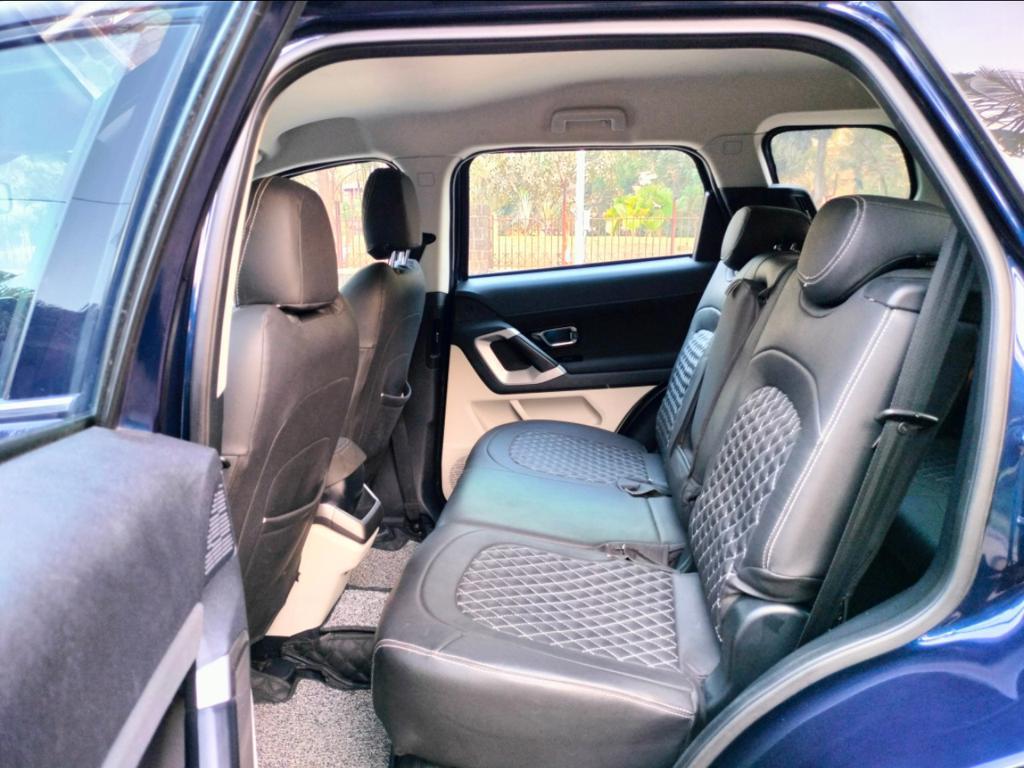 Tata Safari XT Diesel 2021