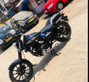 Bajaj Avenger Street 150 2015