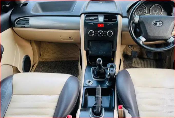 Tata Safari Storme EX 2015