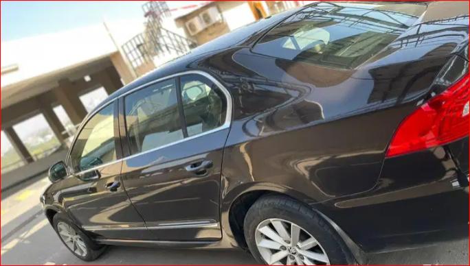 SKODA SUPERB Elegance 1.8 TSI AT 2014