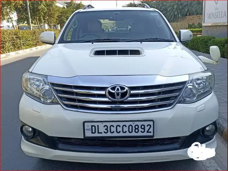 Toyota Fortuner 3.0 4X2 AT 2013