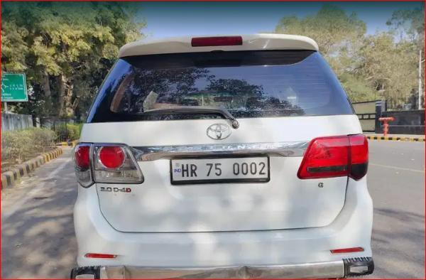 Toyota Fortuner 3.0 4X2 AT 2013