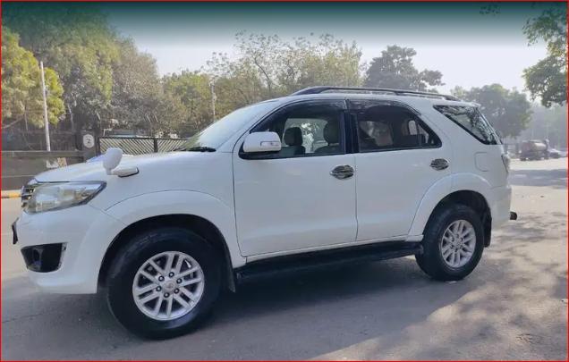 Toyota Fortuner 3.0 4X2 AT 2013