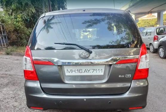 Toyota Innova 2.5 G 7 STR BS IV 2014