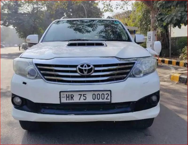 Toyota Fortuner 3.0 4X2 AT 2013