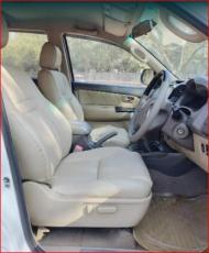 Toyota Fortuner 2.8 4x4 MT 2012