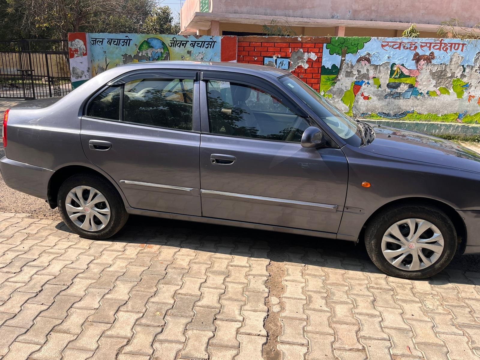 Hyundai Accent GLS 2011