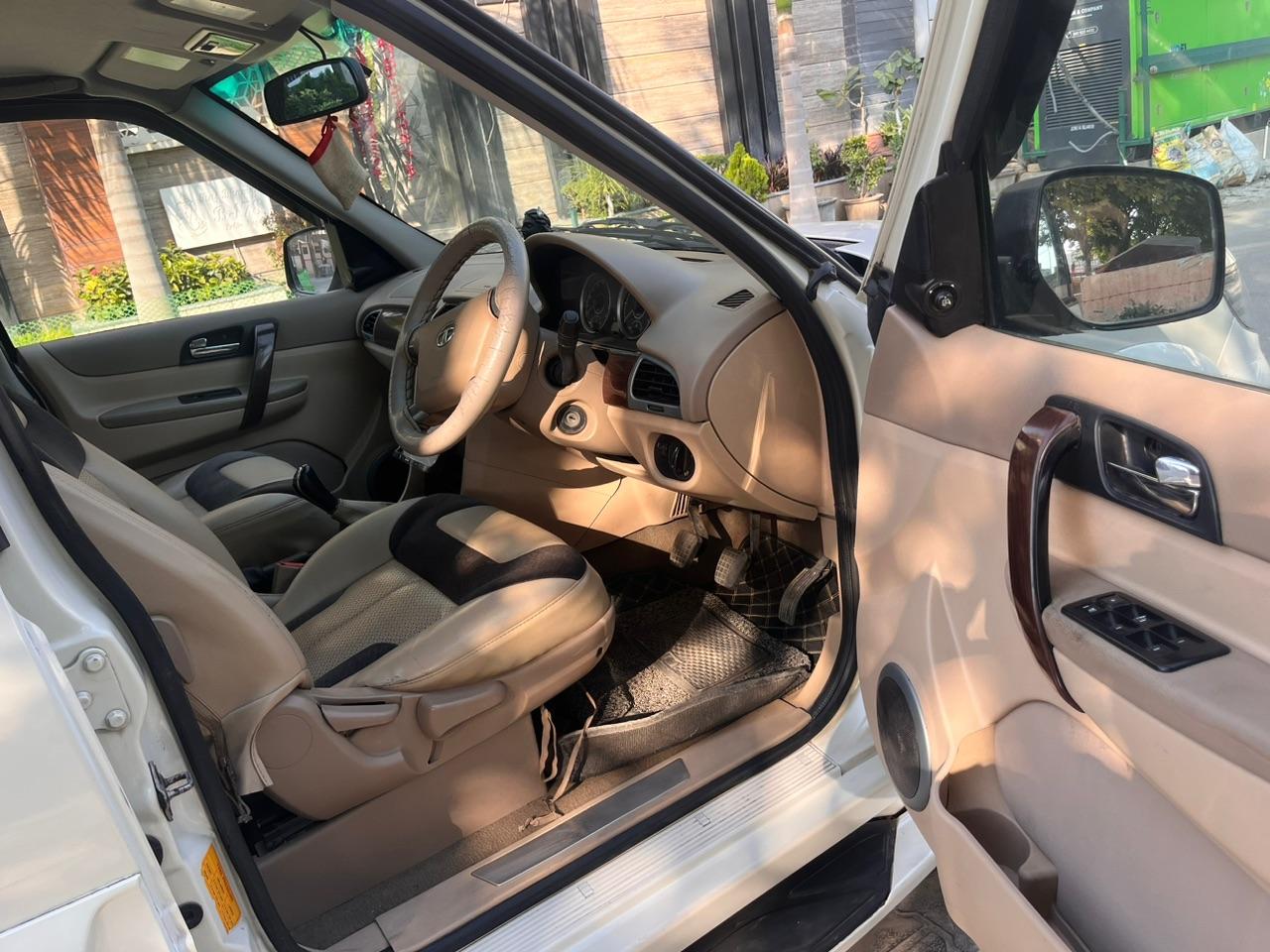 Tata Safari Storme 2.2 VX 4x2 2015