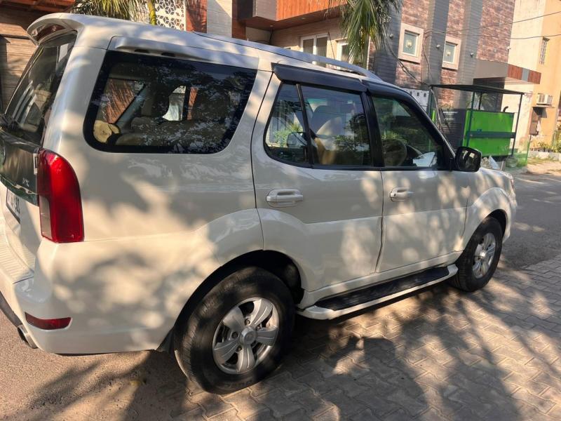 Tata Safari Storme 2.2 VX 4x2 2015