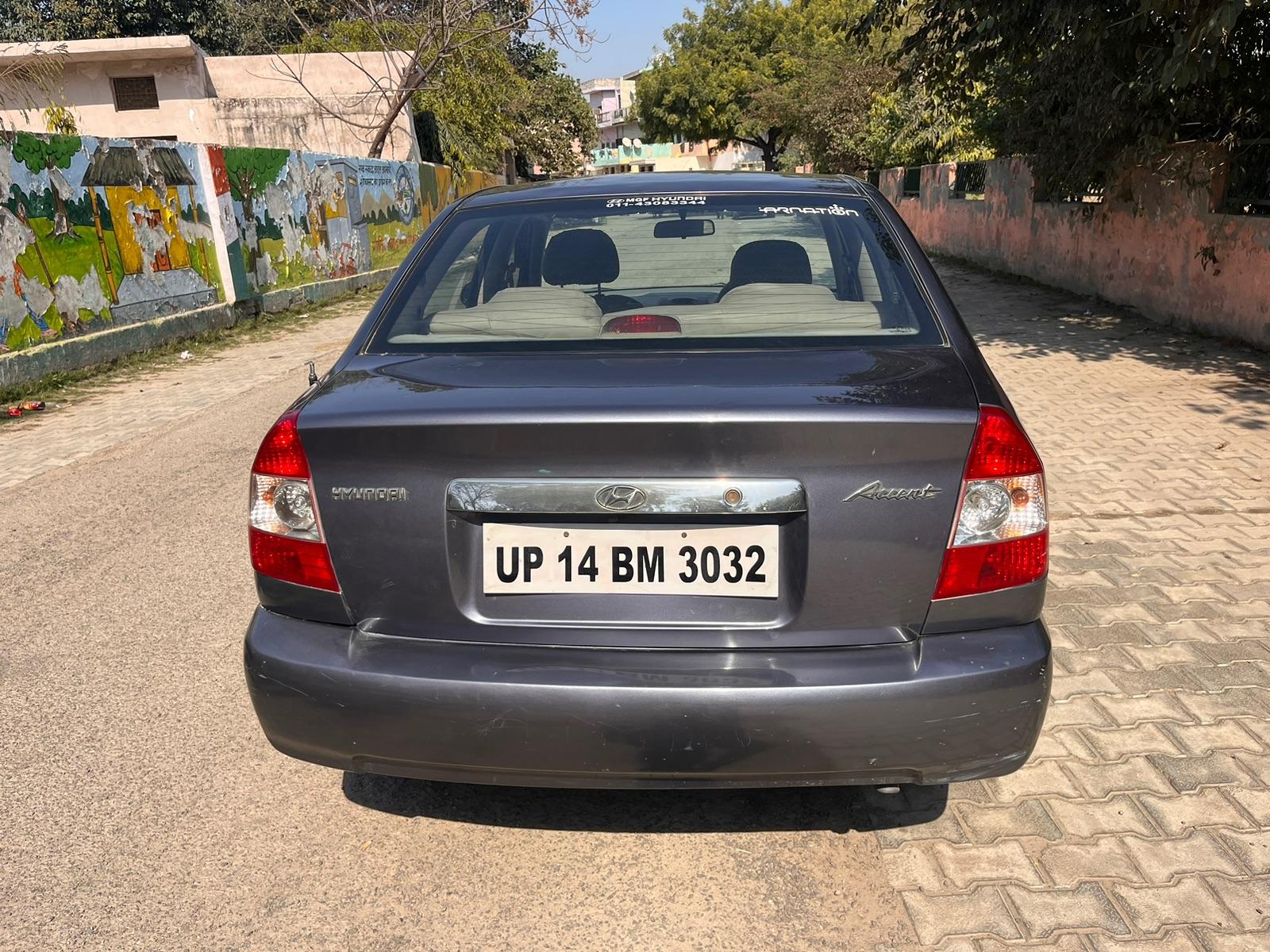 Hyundai Accent GLS 2011
