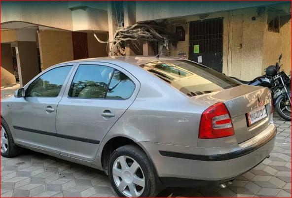 Skoda Laura L&K 2.0 TDI AT 2009