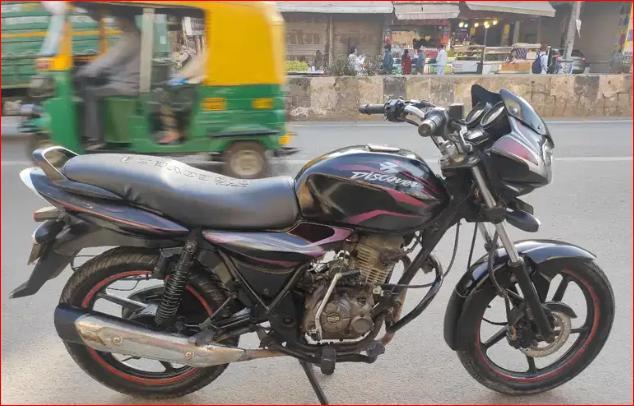 Bajaj Discover 125cc 2011