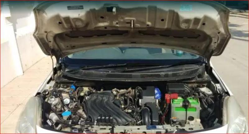 Nissan Sunny XV PETROL 2011