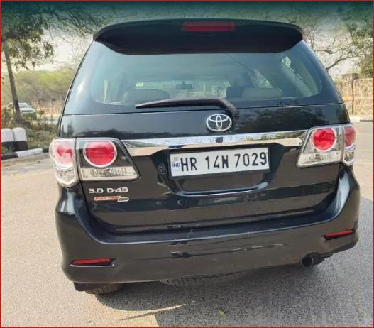 Toyota Fortuner 3.0 4x4 AT 2013