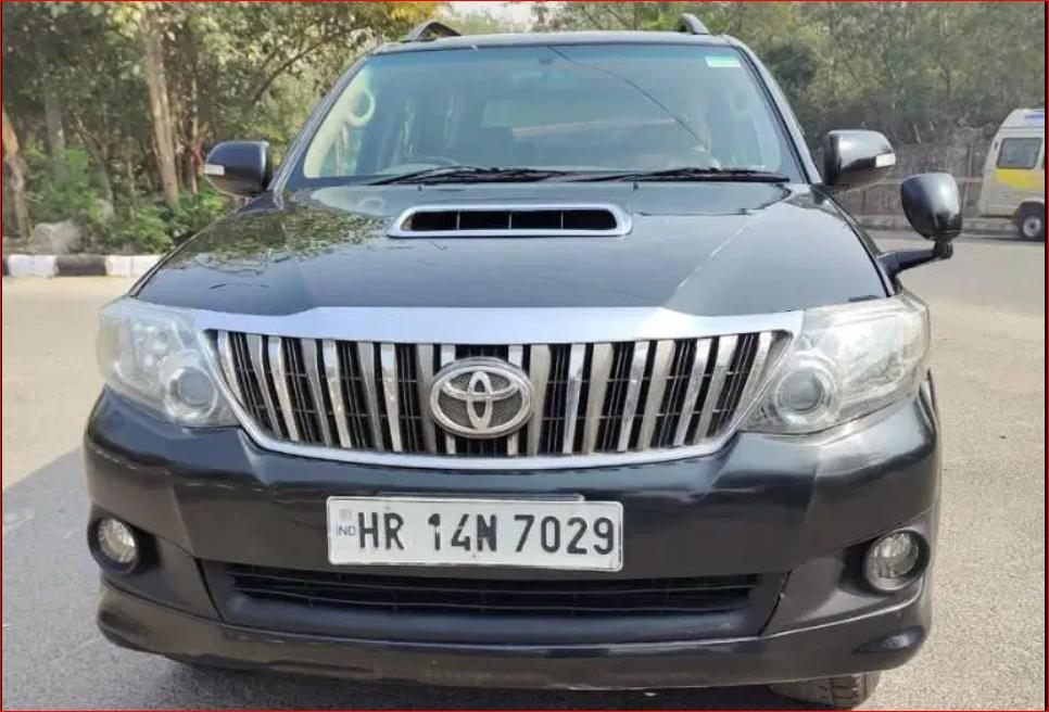 Toyota Fortuner 3.0 4x4 AT 2013