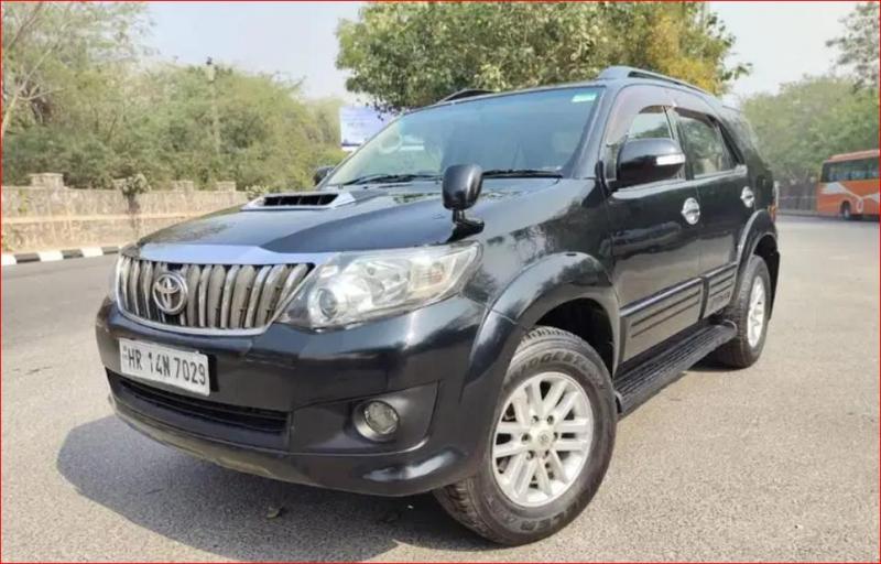 Toyota Fortuner 3.0 4x4 AT 2013