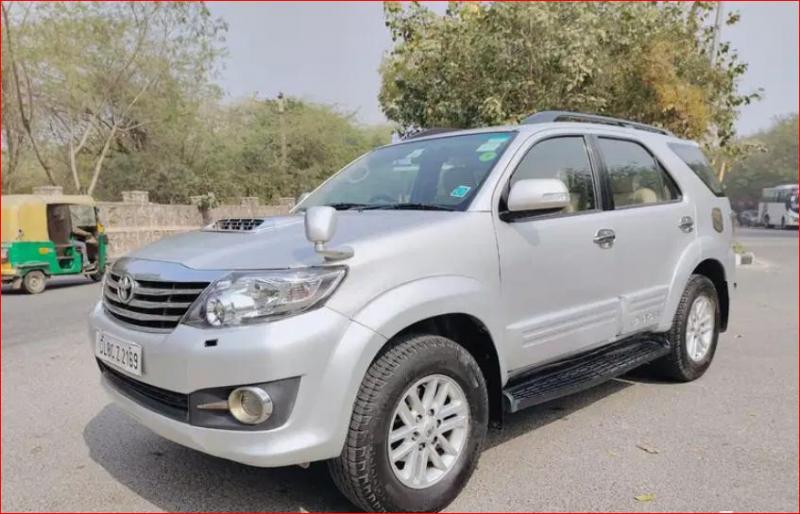 Toyota Fortuner 3.0 4x2 MT 2013