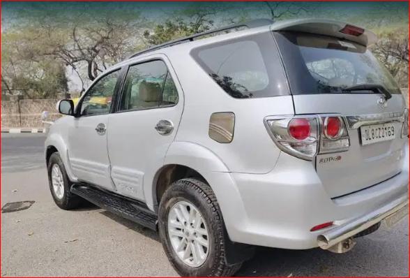 Toyota Fortuner 3.0 4x2 MT 2013