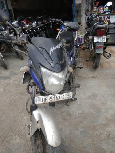 Yamaha SZR 150cc 2013