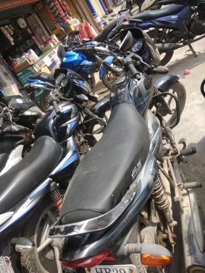 Bajaj Platina 100cc 2011