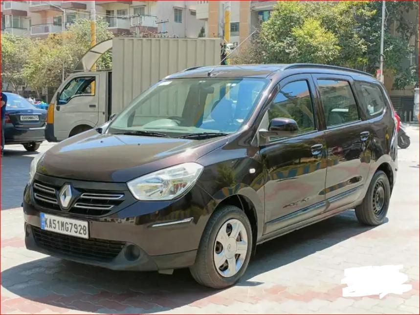 Renault Lodgy 110 PS RxL 8 STR 2015
