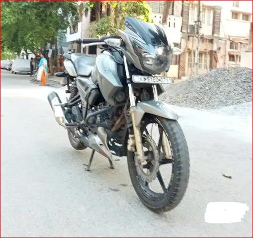 TVS Apache RTR 160cc 2015