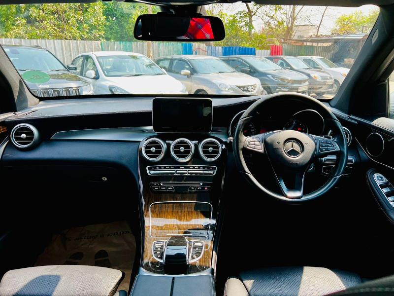 Mercedes-Benz GLC 220 D 4MATIC 2017