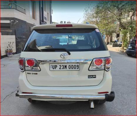 Toyota Fortuner 3.0 4x2 MT 2013