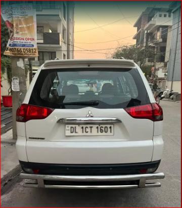 Mitsubishi Pajero Sport 2.5 AT 2015