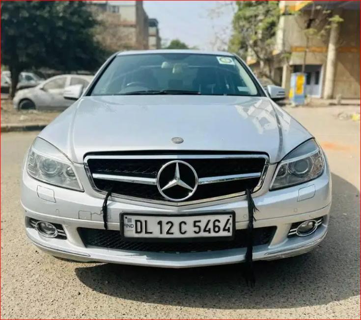 Mercedes-Benz C-Class 200 CGI 2011