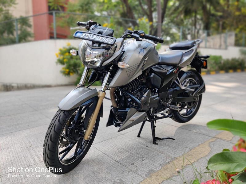 TVS Apache RTR 200 4V Fi 2016
