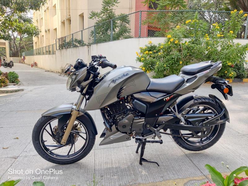 TVS Apache RTR 200 4V Fi 2016