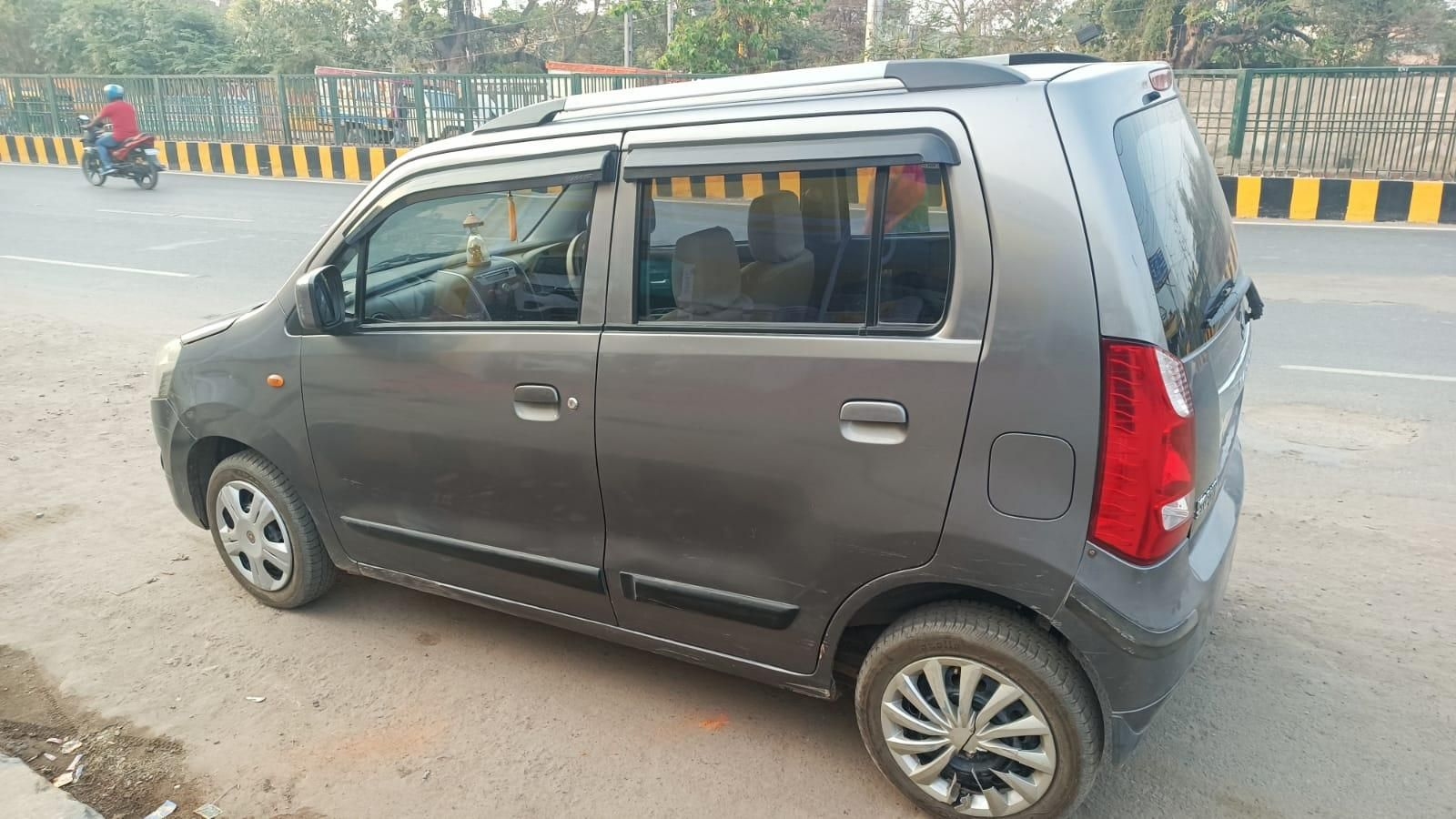 Maruti Suzuki Wagon R VXi 2014