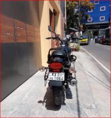Bajaj Avenger 220cc 2016