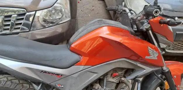 Honda CB Hornet 160R CBS 2016