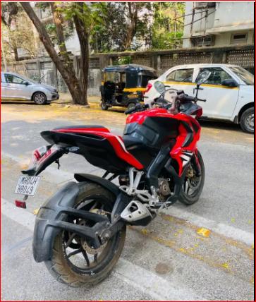 Bajaj Pulsar RS200 2016