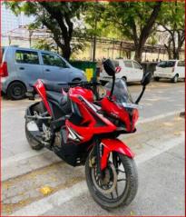 Bajaj Pulsar RS200 2016