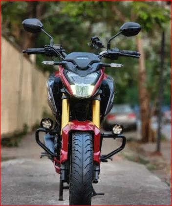Honda CB Hornet 160R CBS 2020