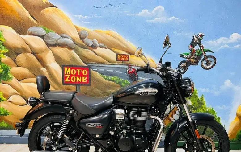 Royal Enfield Meteor 350 Stellar 2021