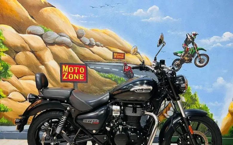 Royal Enfield Meteor 350 Stellar 2021