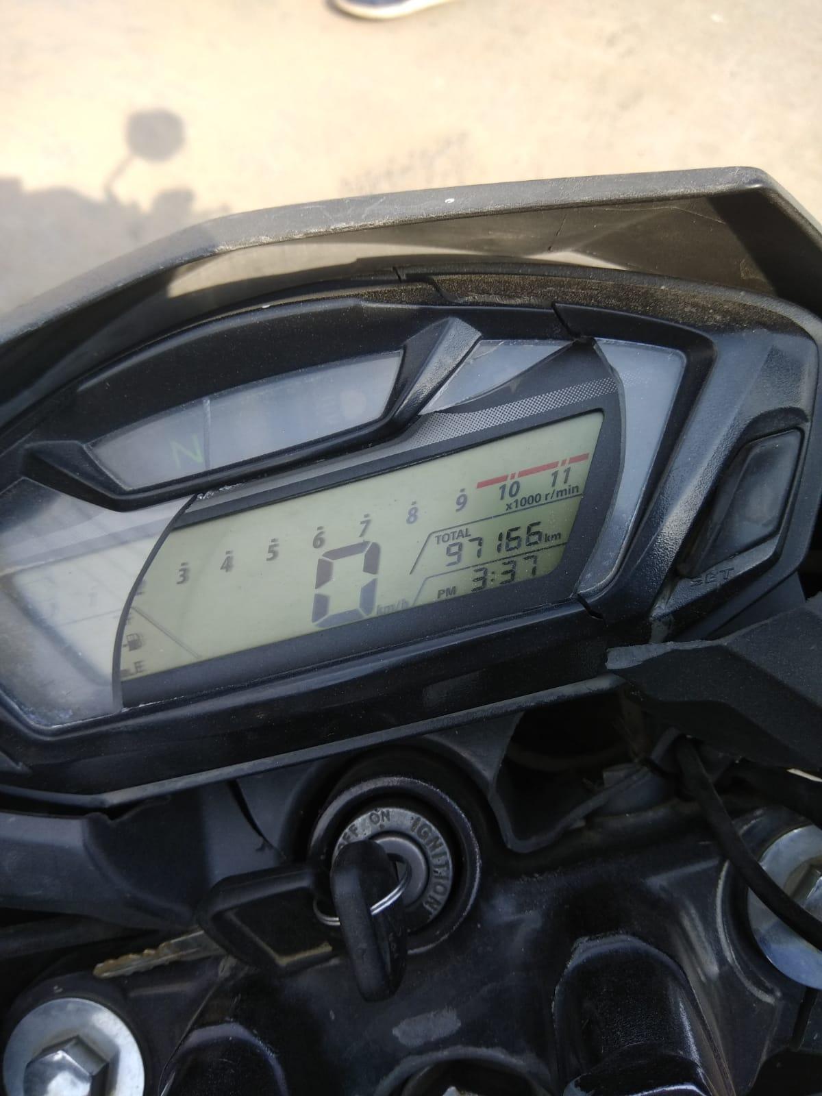 Honda CB Hornet 160R STD 2016