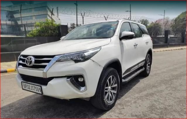 Toyota Fortuner 3.0 4x4 AT 2018