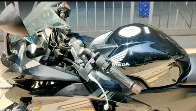 Honda CBR 250R 2016