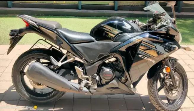 Honda CBR 250R 2016