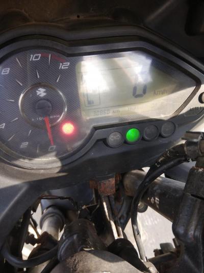 Bajaj Pulsar 220F 2011