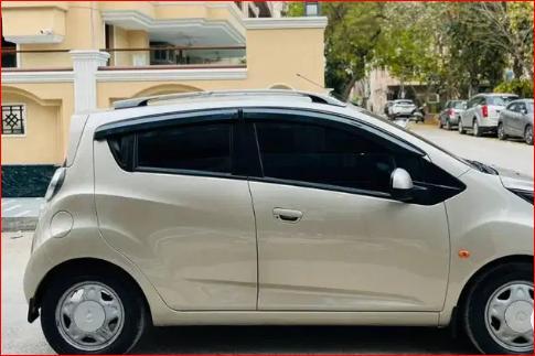 Chevrolet Beat LT Petrol 2010