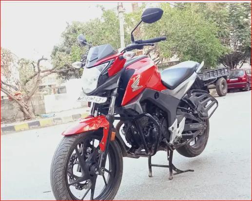 Honda CB Hornet 160R CBS 2016