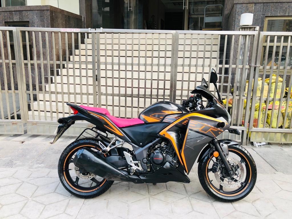 Honda CBR 250R 2019
