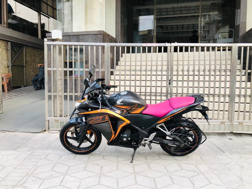 Honda CBR 250R 2019