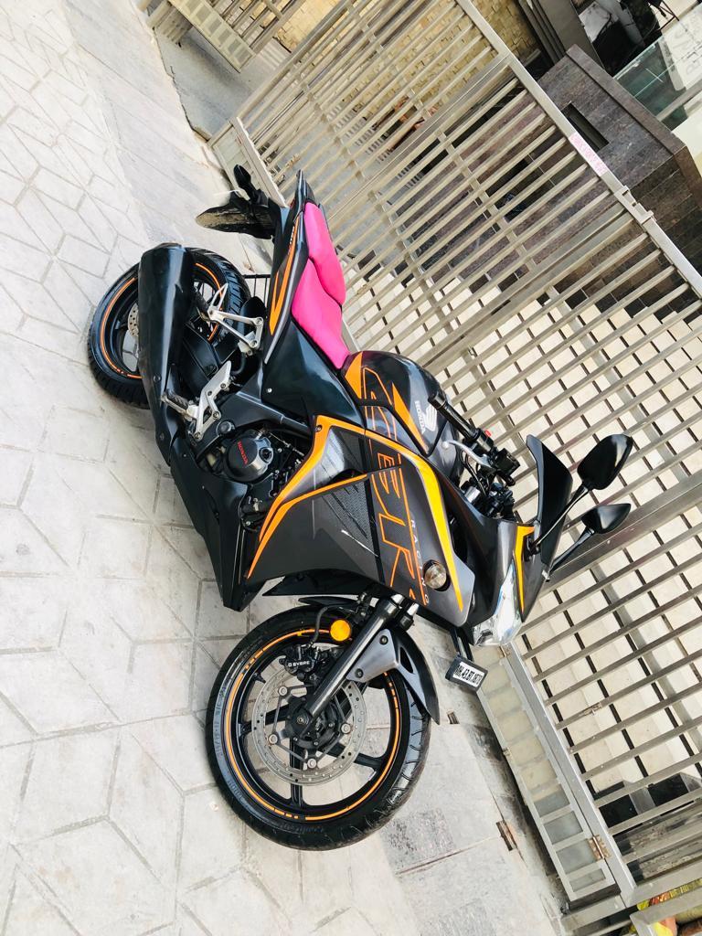 Honda CBR 250R 2019